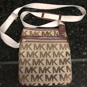 Michael Kors Crossbody Bag
